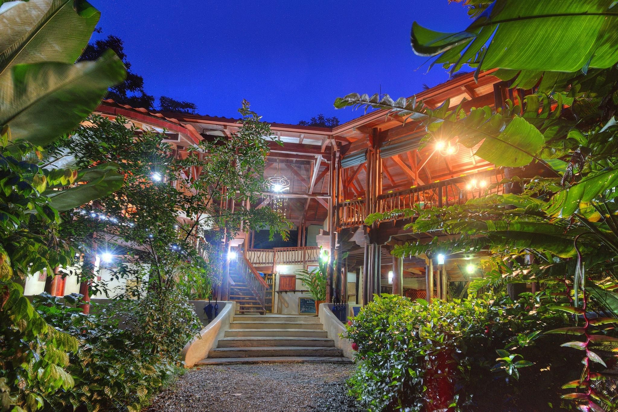 Playa Nicuesa Rainforest Eco Sanctuary Golfito Exterior photo